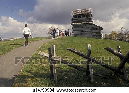 Picture -  VA, Virginia, Blue Ridge, Pioneer Cabin on Groundhog Mountain along the Blue Ridge Parkway in autumn in Virginia.. Fotosearch
