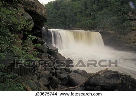 Picture -  waterfall, Cumberland Falls, Corbin, KY, Kentucky, Cumberland River at Cumberland Falls State Resort Park in Corbin.. Fotosearch