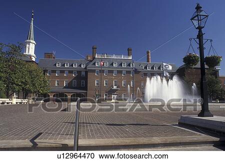 Stock Image -  Alexandria, VA, Virginia, City Hall in downtown Alexandria.. Fotosearch