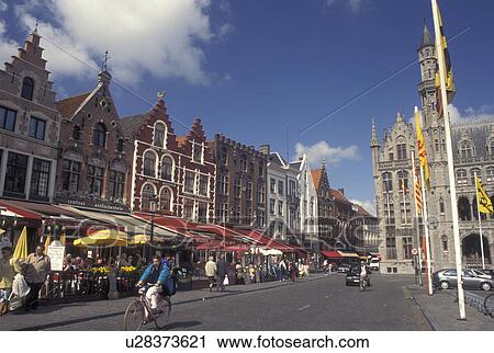 Belgium, outdoor cafT, Brugge, Bruges, West-Vlaanderen, Europe, CafTs along the Markt in downtown Bruges. View Large Photo Image Stock Image - Belgium, outdoor cafT, Brugge, Bruges, West-Vlaanderen, Europe, CafTs along the Markt in downtown Bruges.. Fotosearch
