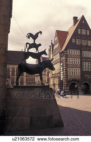 Bremen, Germany, Europe, The Bremen Town Musician statue Am Markt in downtown Bremen. View Large Photo Image Stock Image - Bremen, Germany, Europe, The Bremen Town Musician statue Am Markt in downtown Bremen.. Fotosearch