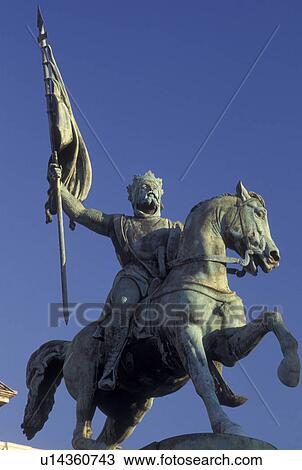 Brussels, Bruxelles, Belgium, Europe, Equestrian statue of Godfrey de Bouillon at Place Royale in downtown Brussels. View Large Photo Image Stock Image - Brussels, Bruxelles, Belgium, Europe, Equestrian statue of Godfrey de Bouillon at Place Royale in downtown Brussels.. Fotosearch