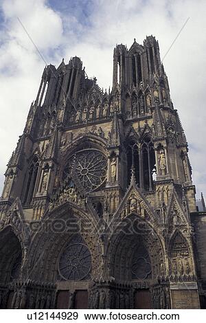 Cathedral France Champagne Reims Marne Europe 13th Century Cathedral In The City Of Reims In The Champagne Region Of France Stock Photo U Fotosearch