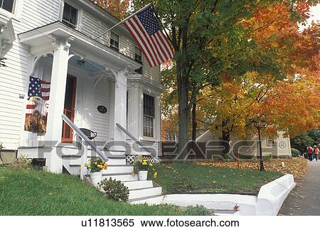 Exeter, NH, New Hampshire, Home in historic downtown Exeter in the autumn. View Large Photo Image Stock Photography - Exeter, NH, New Hampshire, Home in historic downtown Exeter in the autumn. . Fotosearch