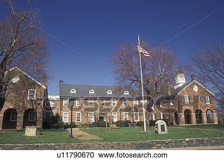 Fairfax, VA, Virginia, Courthouse in downtown Fairfax. View Large Photo Image Stock Image - Fairfax, VA, Virginia, Courthouse in downtown Fairfax.. Fotosearch