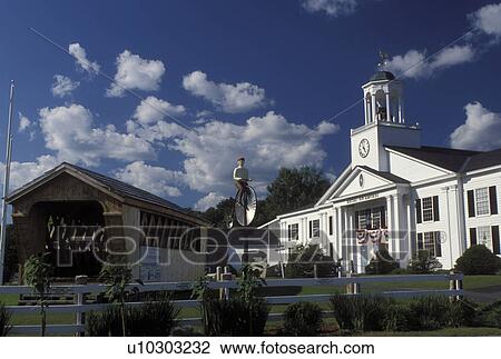 Glen, NH, New Hampshire, North Conway, Heritage New Hampshire in the town of Glen. View Large Photo Image Stock Image - Glen, NH, New Hampshire, North Conway, Heritage New Hampshire in the town of Glen.. Fotosearch