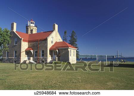 lighthouse, Mackinaw City, MI, Michigan, Old Mackinac Point Lighthouse along the Straits of Mackinaw in Mackinaw City. View Large Photo Image Picture - lighthouse, Mackinaw City, MI, Michigan, Old Mackinac Point Lighthouse along the Straits of Mackinaw in Mackinaw City.. Fotosearch