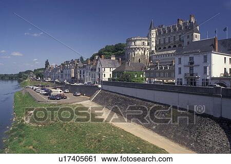Stock Image -  Loire Valley, France, castle, Amboise, Europe, Loire Castle Region, Indre-et-Loire, 15th century Chateau Amboise along the Loire River in the city of Amboise.. Fotosearch