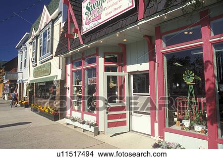 Mackinaw City, MI, Michigan, Gift shops and boutiques along the street in downtown Mackinaw City. View Large Photo Image Picture - Mackinaw City, MI, Michigan, Gift shops and boutiques along the street in downtown Mackinaw City.. Fotosearch