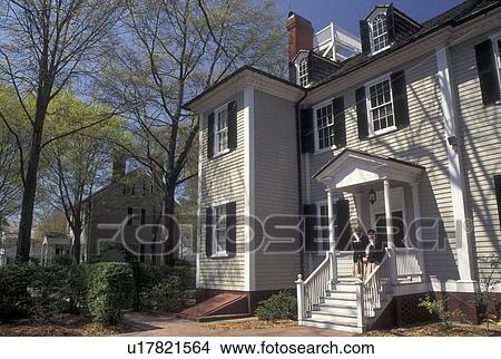 New Bern, NC, North Carolina, Dixon-Stevenson House in New Bern. View Large Photo Image Picture - New Bern, NC, North Carolina, Dixon-Stevenson House in New Bern.. Fotosearch