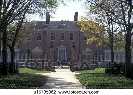 New Bern, NC, North Carolina, Tyron Palace at Tyron Palace Historic Sites and Gardens in New Bern. View Large Photo Image Stock Image - New Bern, NC, North Carolina, Tyron Palace at Tyron Palace Historic Sites and Gardens in New Bern.. Fotosearch