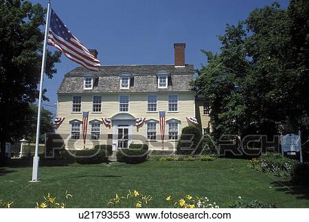 New Hampshire, Portsmouth, NH, Portsmouth Harbor Trail, Governor John Langdon House, ca. 1784, in Portsmouth. View Large Photo Image Stock Image - New Hampshire, Portsmouth, NH, Portsmouth Harbor Trail, Governor John Langdon House, ca. 1784, in Portsmouth. . Fotosearch