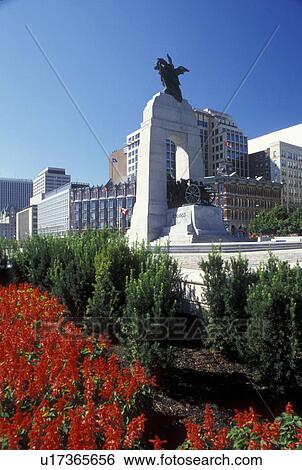 Stock Photograph -  Ottawa, Ontario, Canada, National War Memorial on Confederation Square in downtown Ottawa.. Fotosearch