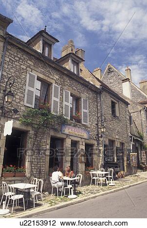 outdoor cafT, France, Vezelay, Burgundy, Yonne, wine region, Bourgogne, Europe, Outdoor cafT along the street in Vezelay in the wine region of Burgundy. View Large Photo Image Stock Image - outdoor cafT, France, Vezelay, Burgundy, Yonne, wine region, Bourgogne, Europe, Outdoor cafT along the street in Vezelay in the wine region of Burgundy.. Fotosearch