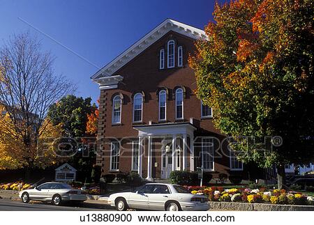 Portsmouth, NH, New Hampshire, City Hall in downtown Portsmouth in the autumn. View Large Photo Image Stock Image - Portsmouth, NH, New Hampshire, City Hall in downtown Portsmouth in the autumn. . Fotosearch