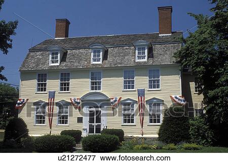 Portsmouth, NH, New Hampshire, Portsmouth Harbor Trail, Governor John Langdon House, ca. 1784, in Portsmouth. View Large Photo Image Stock Photo - Portsmouth, NH, New Hampshire, Portsmouth Harbor Trail, Governor John Langdon House, ca. 1784, in Portsmouth. . Fotosearch