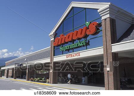 Shaw's, NH, Berlin, New Hampshire, Shaw's Supermarket View Large Photo Image Stock Photo - Shaw's, NH, Berlin, New Hampshire, Shaw's Supermarket. Fotosearch