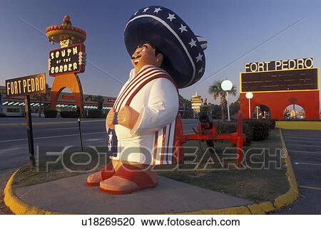 Stock Image -  South of the Border, Fort Pedro, SC, South Carolina, NC, Fort Pedro and Statue of Pedro at the South of the Border off of I-95 the South Carolina and North Carolina border.. Fotosearch