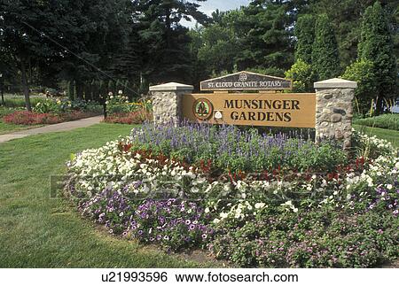 Stock Photograph -  St. Cloud, MN, Minnesota, Munsinger Gardens in St. Cloud.. Fotosearch