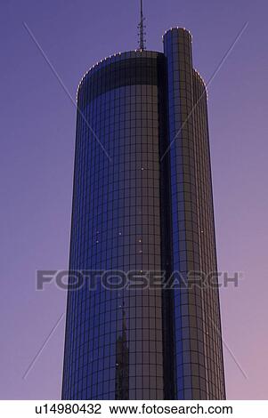 Stock Image -  Atlanta, GA, Georgia, Westin Peachtree Plaza Hotel, downtown, evening. Fotosearch