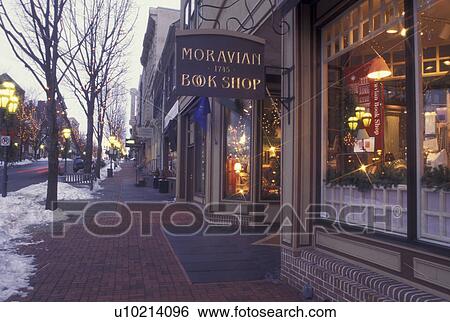 Bethlehem, PA, Pennsylvania, Christmas City downtown, evening View Large Photo Image Stock Photograph - Bethlehem, PA, Pennsylvania, Christmas City downtown, evening. Fotosearch