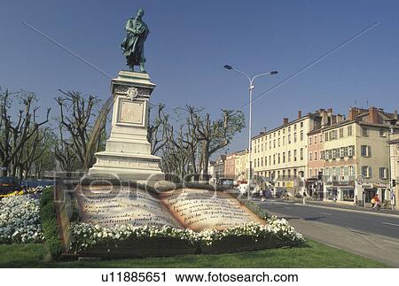 Burgundy, Macon, Saone-et-Loire, France, Bourgogne, Europe, wine region, Monument in the Quai Lamartine district in the city of Macon. View Large Photo Image Stock Image - Burgundy, Macon, Saone-et-Loire, France, Bourgogne, Europe, wine region, Monument in the Quai Lamartine district in the city of Macon.. Fotosearch