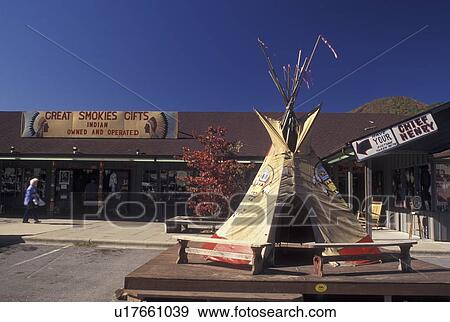 Cherokee, NC, North Carolina, gift shops, shopping center, teepee, native americans, indians View Large Photo Image Stock Photo - Cherokee, NC, North Carolina, gift shops, shopping center, teepee, native americans, indians. Fotosearch