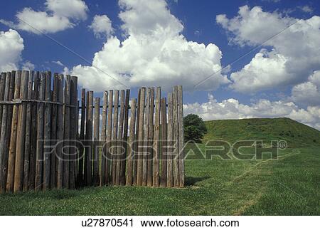 Stock Image -  Collinsville, IL, Illinois, Cahokia Mounds State Historic Site. Fotosearch