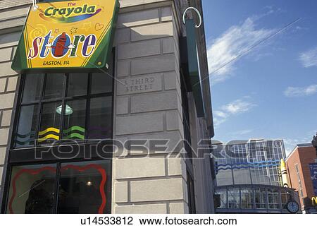 Easton, PA, Pennsylvania, The Crayola Store, crayons View Large Photo Image Stock Image - Easton, PA, Pennsylvania, The Crayola Store, crayons. Fotosearch