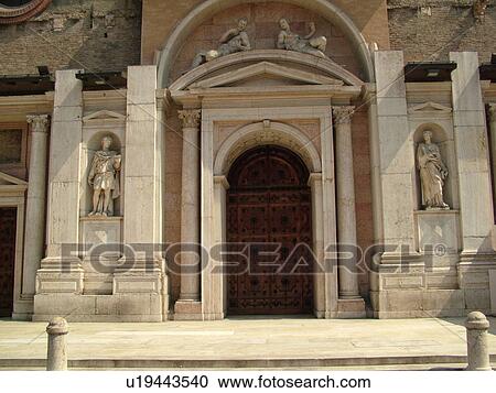 Stock Image -  Emilia-Romagna, Italy, Reggio nell'Emilia, Europe, Cathedral in the town of Reggio Emilia.. Fotosearch