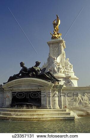 Stock Image -  England, London, Great Britain, United Kingdom, Europe, Queen Victoria Monument outside Buckingham Palace.. Fotosearch