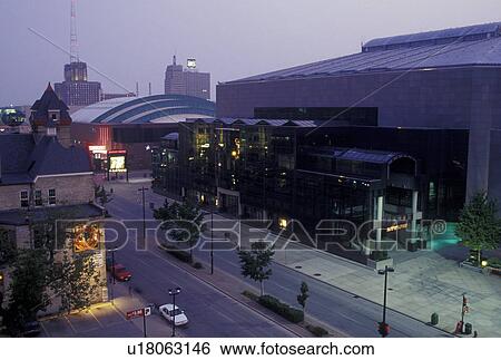 Milwaukee, WI, Wisconsin, Bradley Center, Bucks, arena, sports center, downtown, evening View Large Photo Image Stock Photograph - Milwaukee, WI, Wisconsin, Bradley Center, Bucks, arena, sports center, downtown, evening. Fotosearch