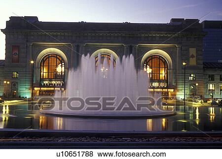 MO, Missouri, Kansas City, Union Station, The Bloch Fountain, evening View Large Photo Image Stock Photo - MO, Missouri, Kansas City, Union Station, The Bloch Fountain, evening. Fotosearch