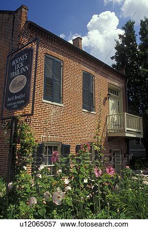 Stock Photo -  MO, Missouri, St. Charles, Historic Main Street, Boones Lick Trail Inn. Fotosearch