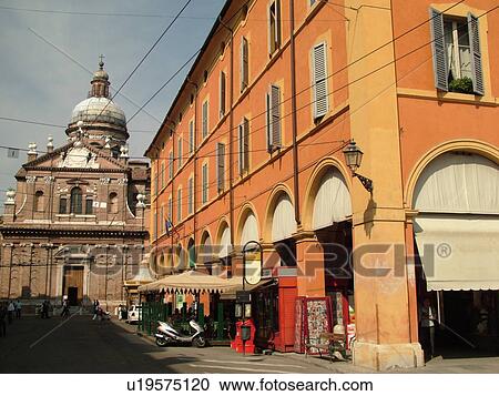 Modena, Emilia-Romagna, Italy, Europe, Palazzo Communale and Cathedrale in the town of Modena. View Large Photo Image Stock Image - Modena, Emilia-Romagna, Italy, Europe, Palazzo Communale and Cathedrale in the town of Modena.. Fotosearch