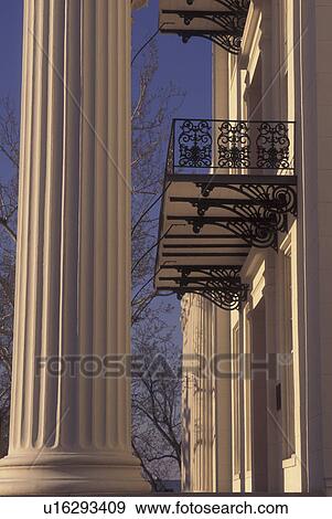 Stock Photo -  Montgomery, AL, Alabama, Alabama State Capitol, columns. Fotosearch