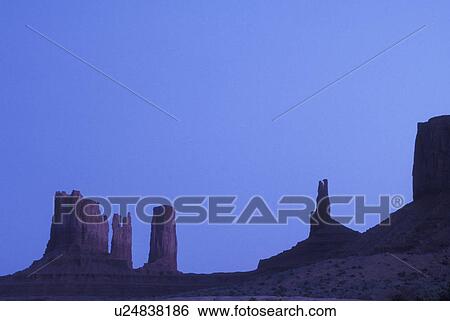 Monument Valley Navajo Tribal Park, AZ, Arizona, sunset View Large Photo Image Stock Photograph - Monument Valley Navajo Tribal Park, AZ, Arizona, sunset. Fotosearch