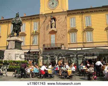 outdoor cafT, Italy, Parma, Emilia-Romagna, Europe, Outdoor cafT at Piazza Garibaldi in the city of Parma. View Large Photo Image Stock Image - outdoor cafT, Italy, Parma, Emilia-Romagna, Europe, Outdoor cafT at Piazza Garibaldi in the city of Parma.. Fotosearch