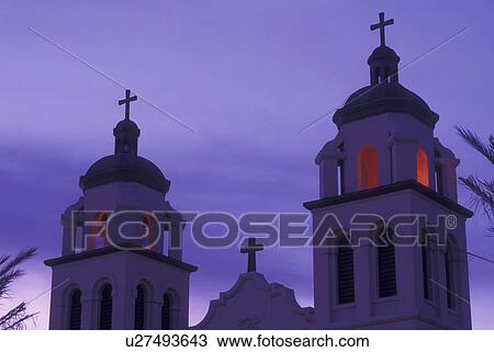 Phoenix, AZ, Arizona, downtown, St. Mary's Basilica, evening View Large Photo Image Stock Image - Phoenix, AZ, Arizona, downtown, St. Mary's Basilica, evening. Fotosearch