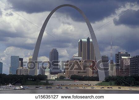 Stock Photo -  St. Louis, MO, Missouri, skyline, Mississippi River, The Gateway Arch from East St. Louis, Jefferson National Expansion Memorial, Gateway to the West. Fotosearch