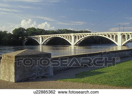 Vincennes, IN, Indiana, Lincoln Memorial Bridge, Wabash River View Large Photo Image Stock Image - Vincennes, IN, Indiana, Lincoln Memorial Bridge, Wabash River. Fotosearch