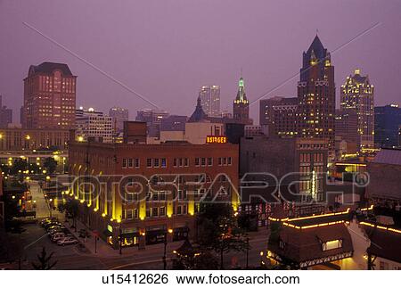 Stock Photograph -  WI, Wisconsin, Milwaukee, downtown, skyline, evening. Fotosearch