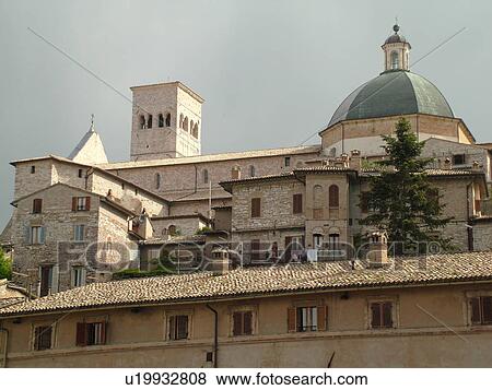 Stock Photo -  Assisi, Umbria, Italy, Europe, Duomo di San Rufino in the medieval hill town of Assisi.. Fotosearch