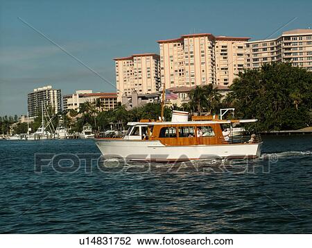 Boca Raton, FL, Florida, Lake Boca Raton, boating, yacht, resorts View Large Photo Image Stock Image - Boca Raton, FL, Florida, Lake Boca Raton, boating, yacht, resorts. Fotosearch