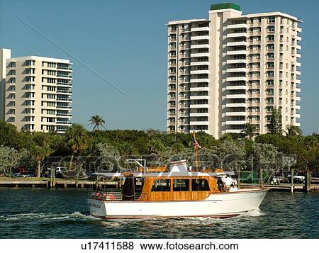 Stock Photo -  Boca Raton, FL, Florida, Lake Boca Raton, boating, yacht, resorts. Fotosearch