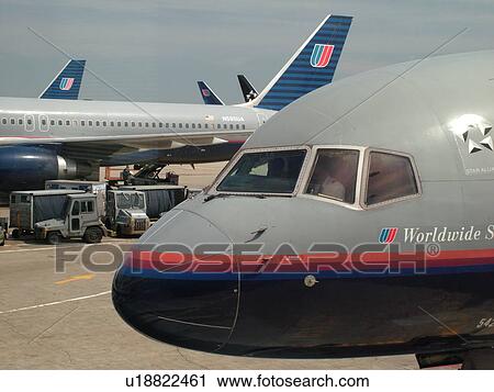 Chicago, Il, Illinois, O'Hare International airport, hub, United Airlines Planes parked at gate View Large Photo Image Stock Image - Chicago, Il, Illinois, O'Hare International airport, hub, United Airlines Planes parked at gate. Fotosearch