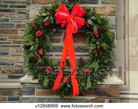 Durham, NC, North Carolina, Christmas Wreath, Duke University, Chapel View Large Photo Image Stock Photo -  Durham, NC, North Carolina, Christmas Wreath, Duke University, Chapel. Fotosearch