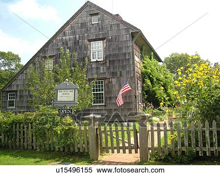East Hampton, NY, New York, Long Island, Guild Hall of East Hampton, Home Sweet Home Museum View Large Photo Image Stock Photography - East Hampton, NY, New York, Long Island, Guild Hall of East Hampton, Home Sweet Home Museum. Fotosearch