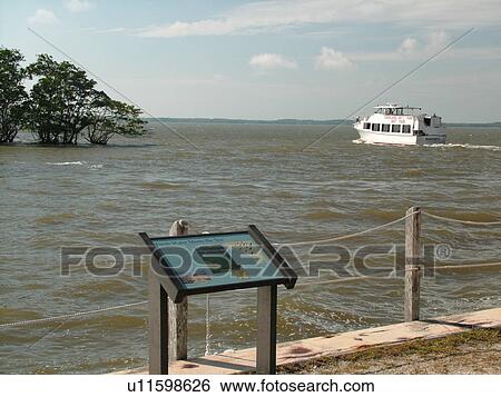 Everglades City, FL, Florida, Everglades National Park Boat Tour, cruise View Large Photo Image Stock Photograph - Everglades City, FL, Florida, Everglades National Park Boat Tour, cruise . Fotosearch