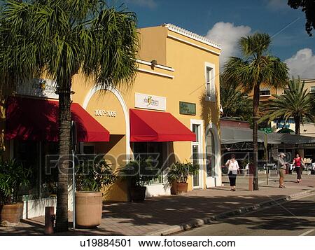 Stock Image -  Fort Lauderdale, FL, Florida, Las Olas Boulevard, shops, boutiques, galleries. Fotosearch
